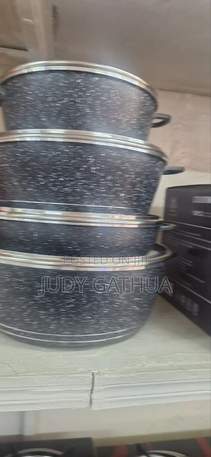 Non Stick Sufuria