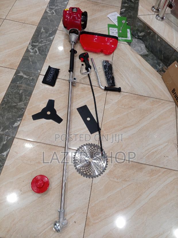 Premier 4 Stroke Brush Cutter - main view