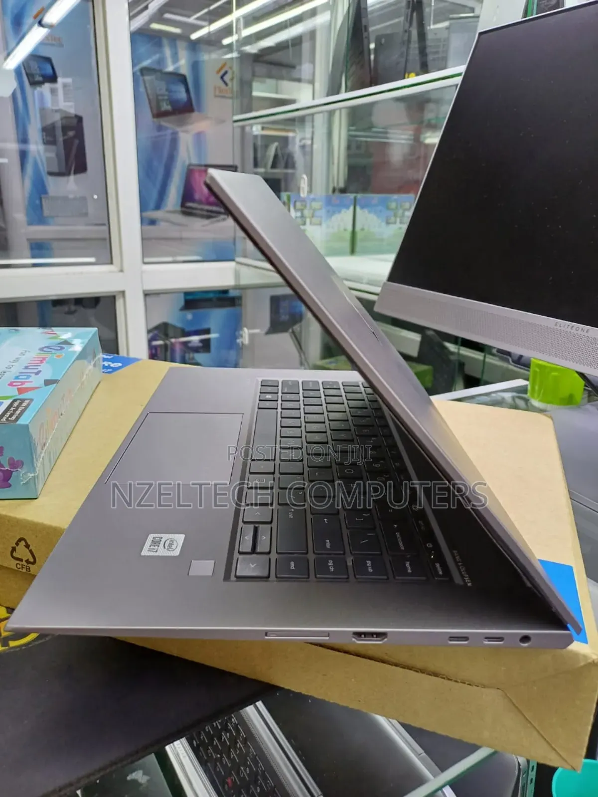 New Laptop HP Zbook Studio G7 32GB Intel Core I7 SSD 512GB