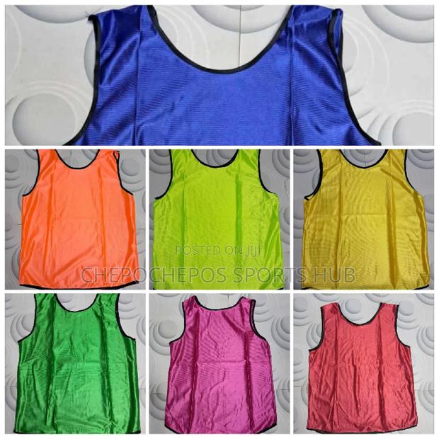 Multi Coloured Football Training Bibs - thumbnail 3