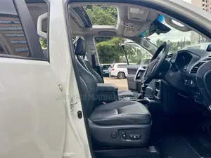 Toyota Land Cruiser Prado 2.7 2020 White