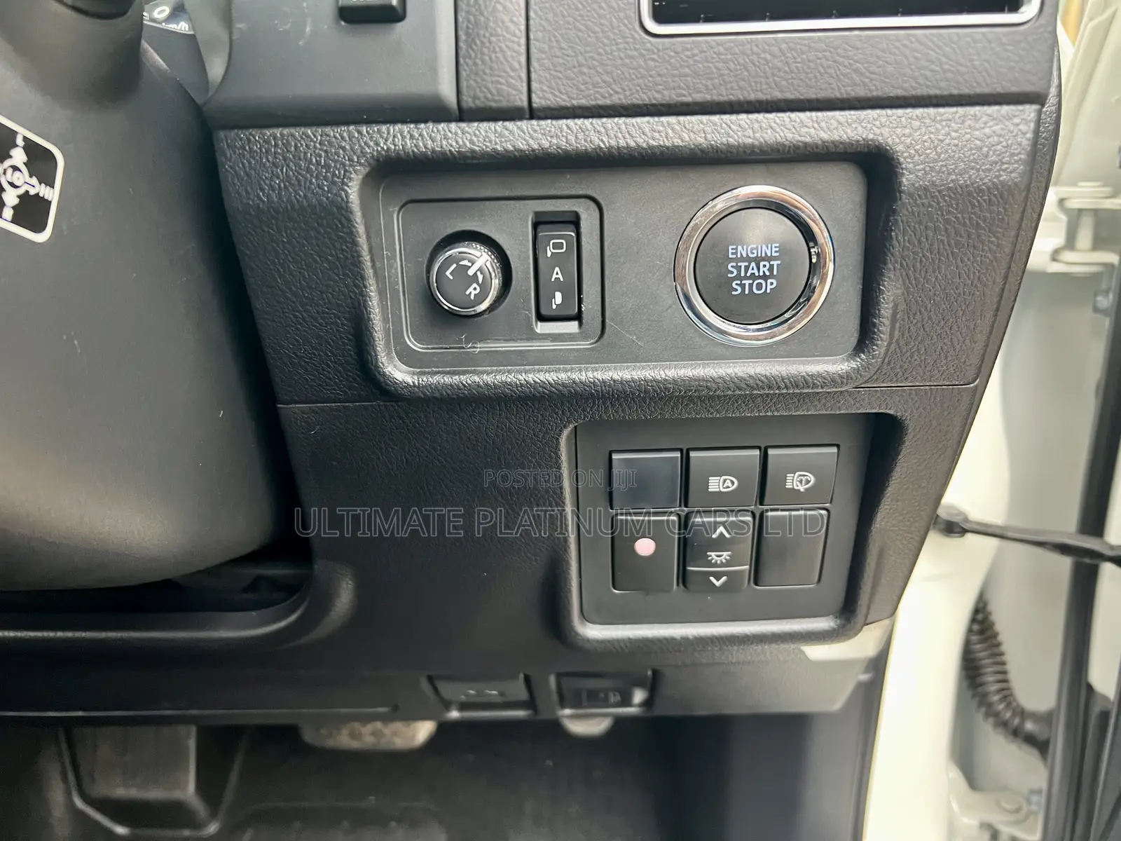 Toyota Land Cruiser Prado 2.7 2020 White
