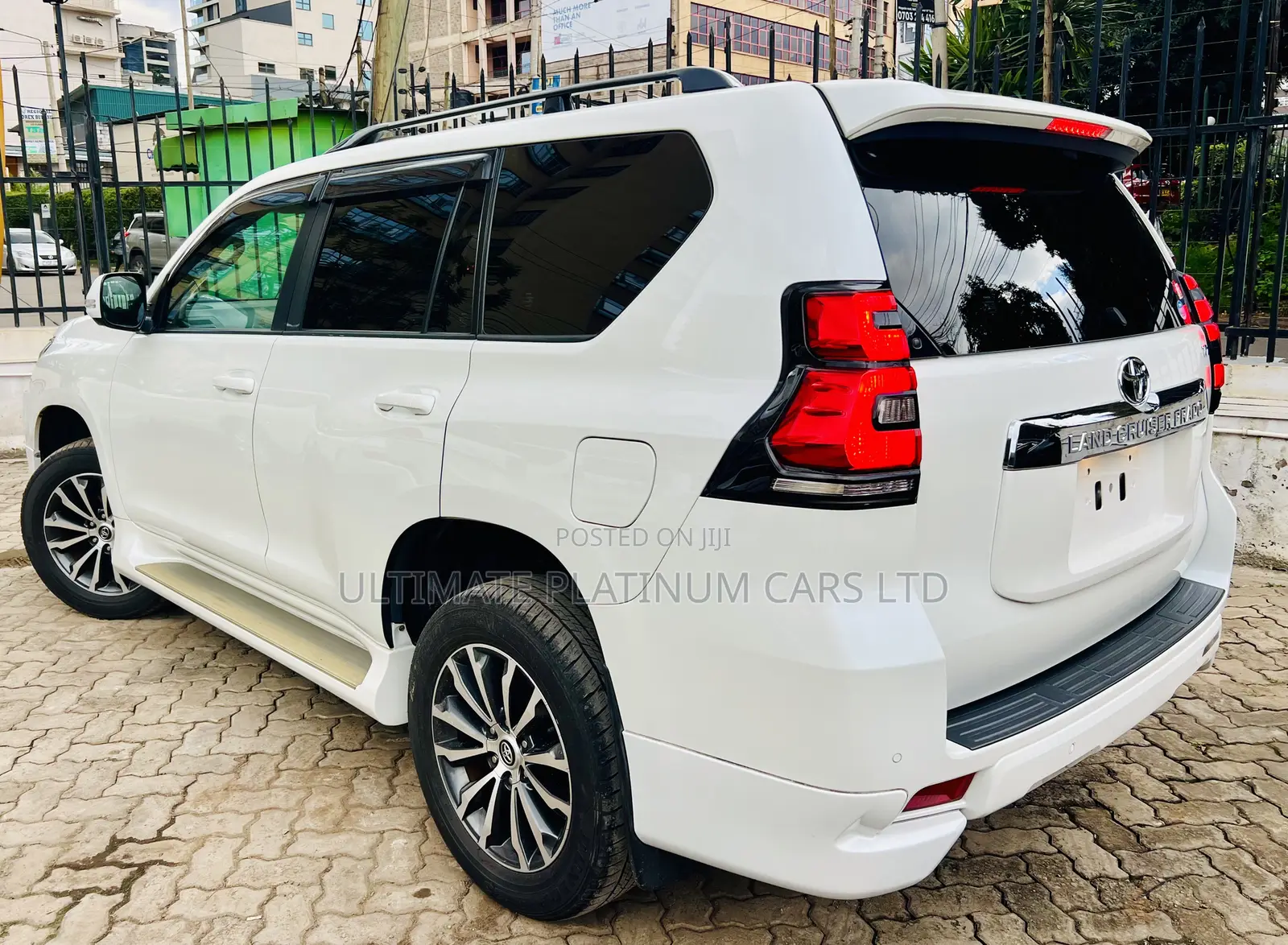 Toyota Land Cruiser Prado 2.7 2020 White