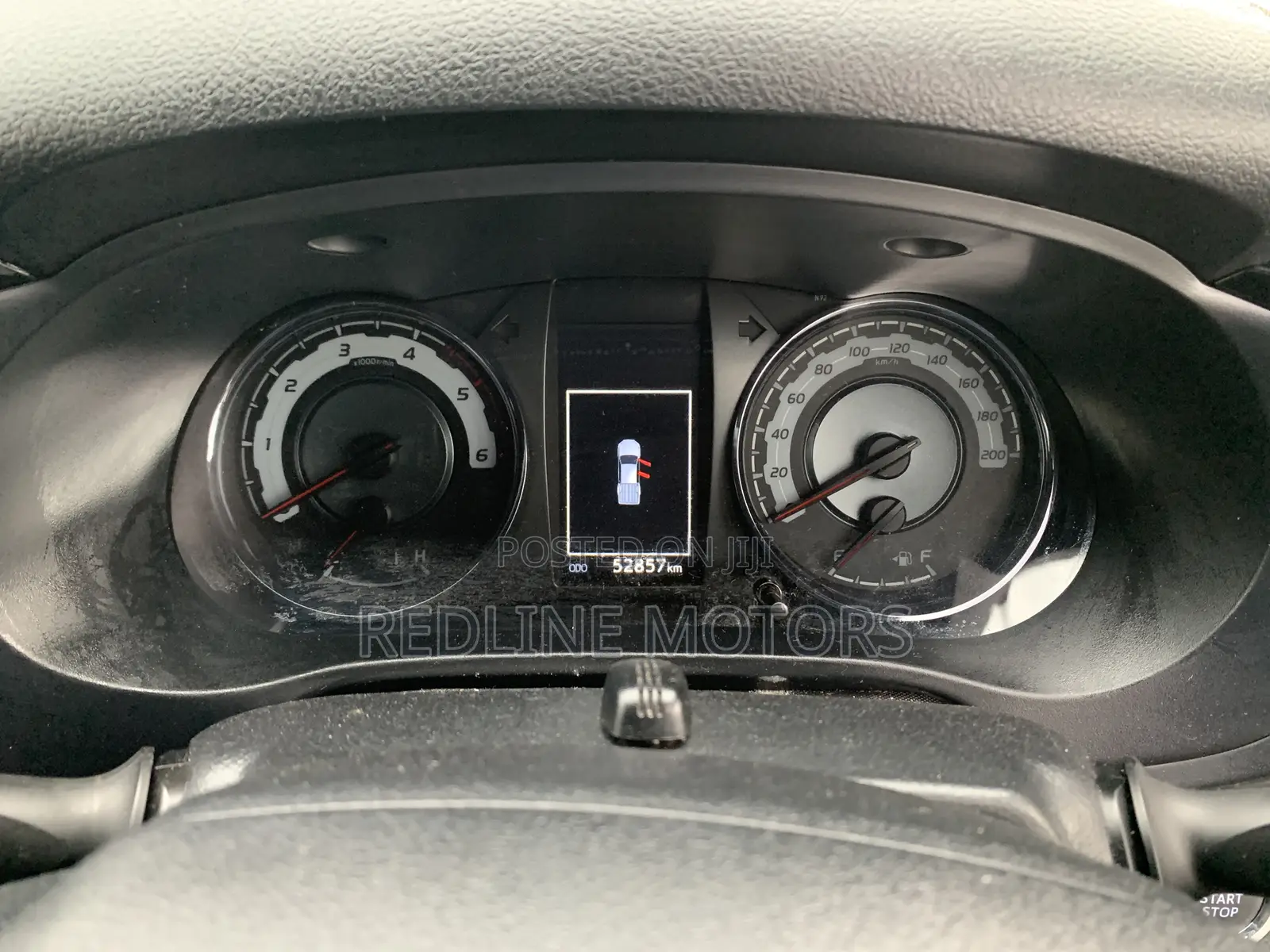Toyota Hilux 2019 Black