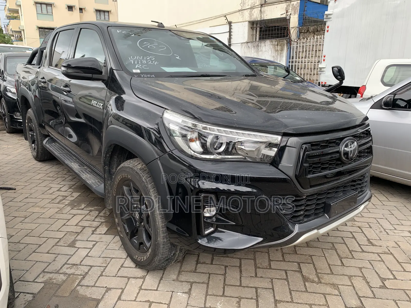 Toyota Hilux 2019 Black
