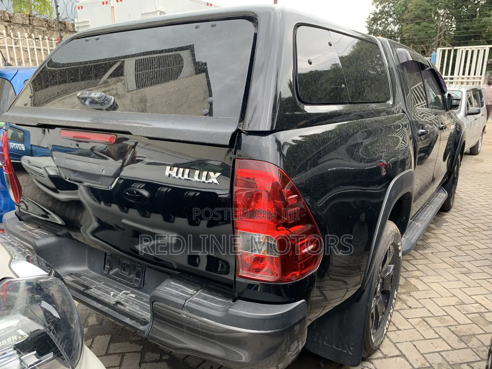 Toyota Hilux 2019 Matt Black