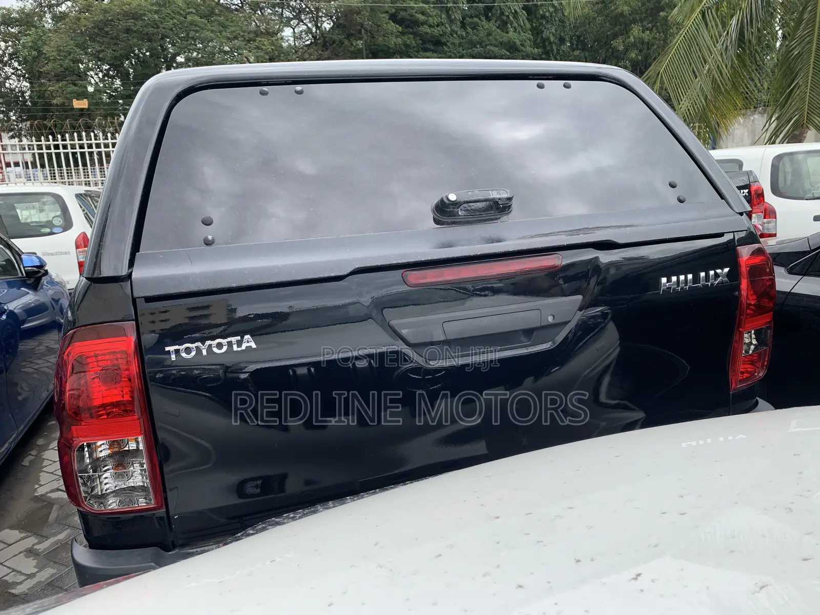 Toyota Hilux 2019 Matt Black