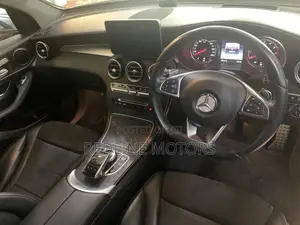 Mercedes-Benz GLC-Class 2017 Silver