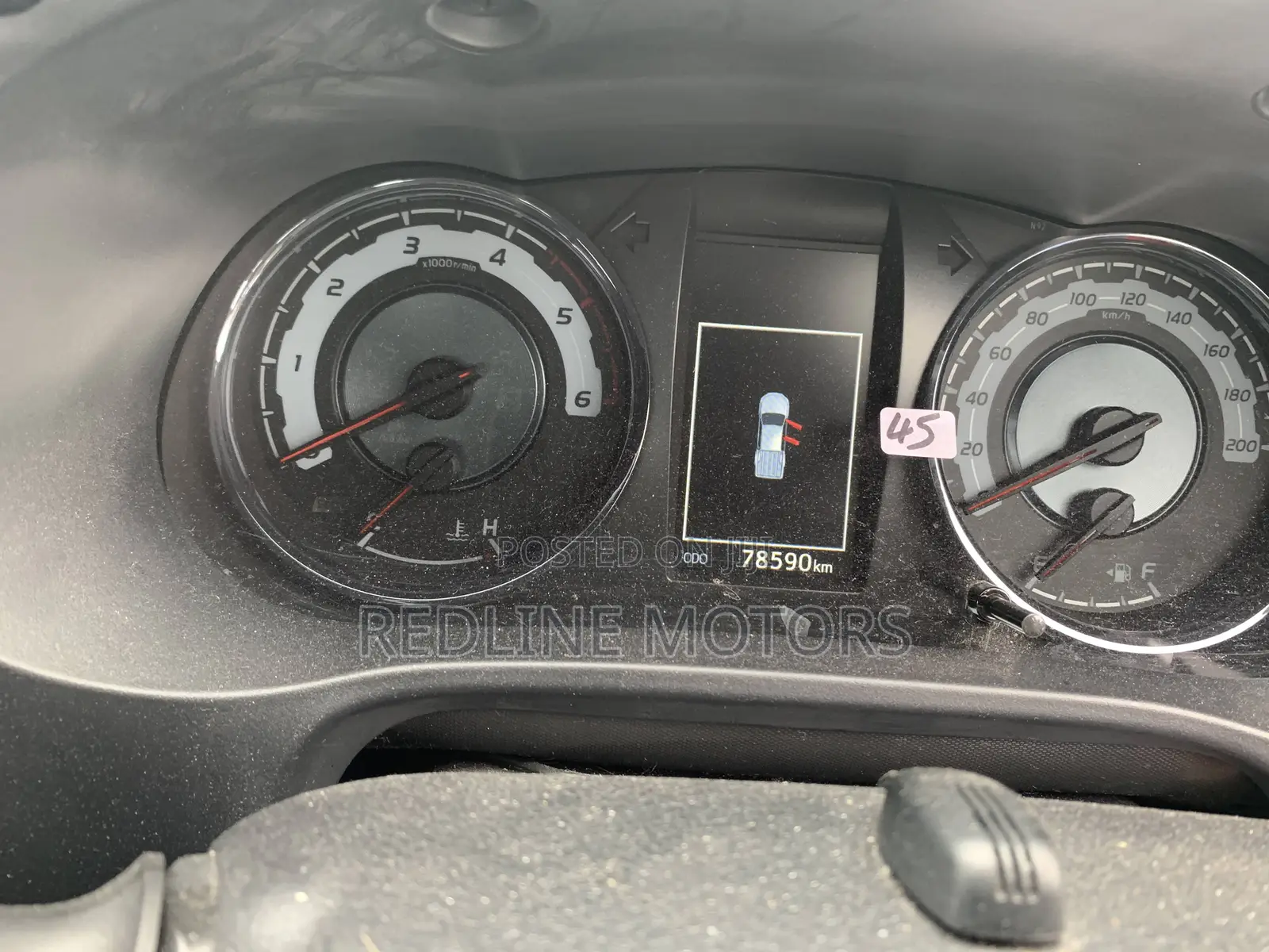 Toyota Hilux 2019 Red