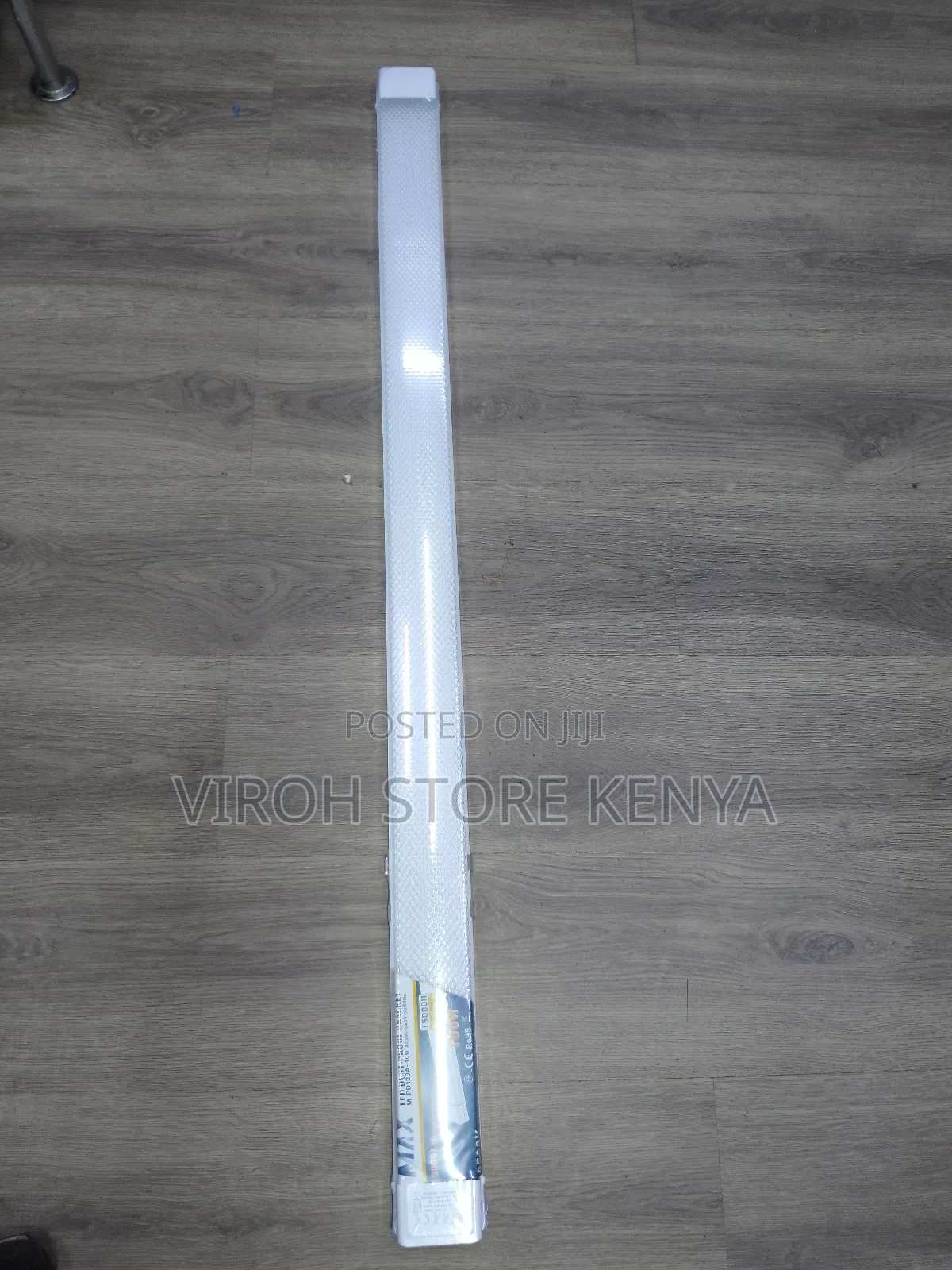 100 Watts LED Tube Light Dustproof 4 Feet Lighting