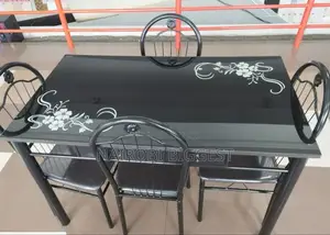 Amazing 4 Sitter Dinning Table