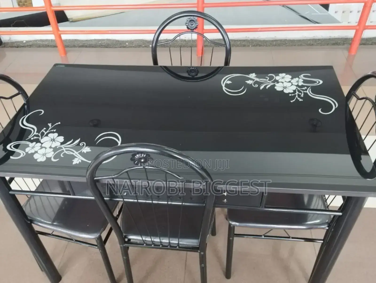 Original 4 Sitter Dinning Table