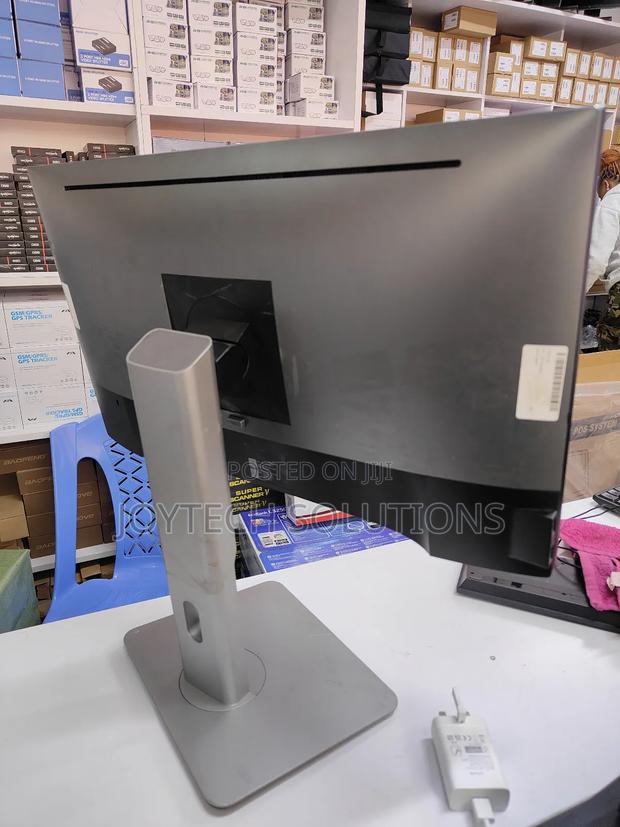 Dell Moniter FULL HD " 24 Inches" - thumbnail 3