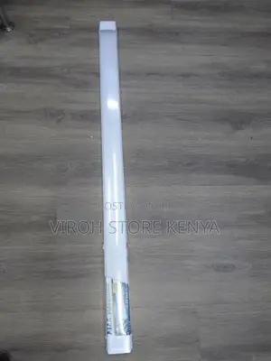 100 Watts LED Tube Light Dustproof 4 Feet Lighting