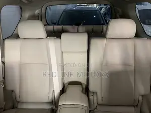 2017 Toyota Land Cruiser Prado 2.7D Off-White Premium SUV