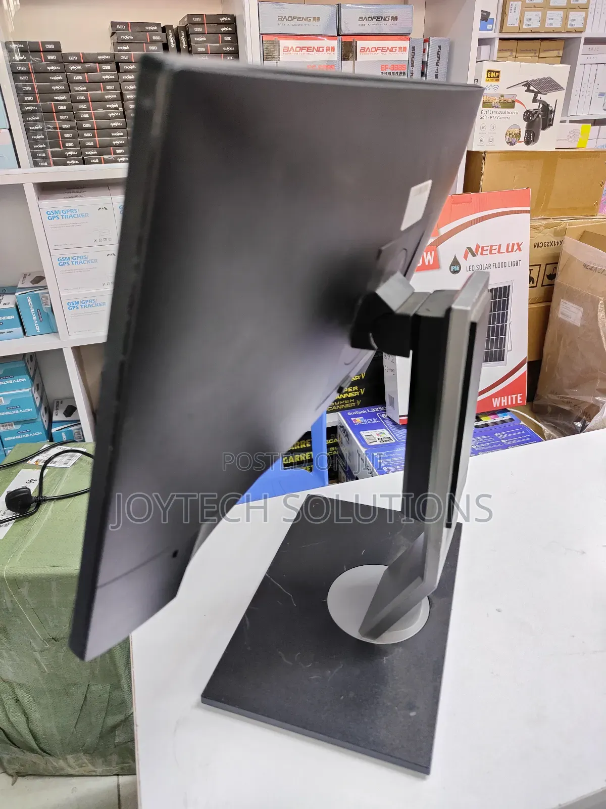 Dell Moniter " 22 " Inches IPS FULL HD