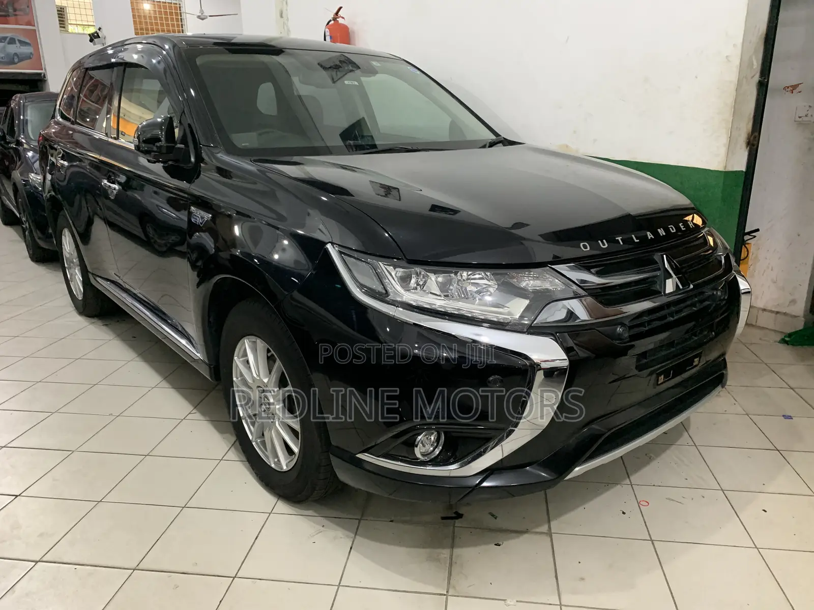 Mitsubishi Outlander 2.0 PHEV AWD 2017 Purple