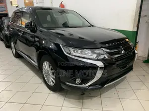 Mitsubishi Outlander 2.0 PHEV AWD 2017 Purple