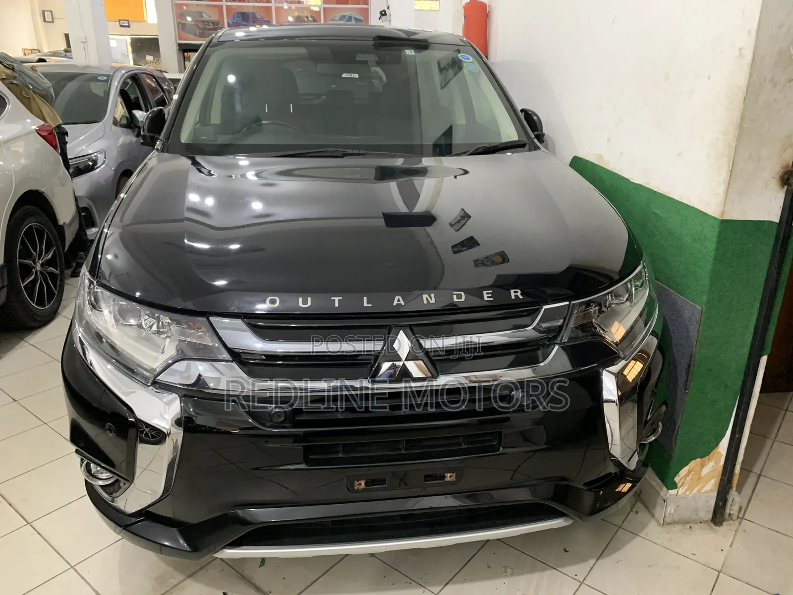 Mitsubishi Outlander 2.0 PHEV AWD 2017 Purple