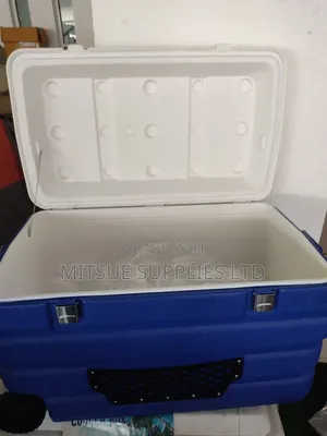 Camping Cooler Box With Insulation , Wheels and Tap 98L
