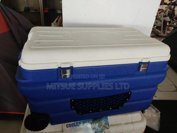 Camping Cooler Box With Insulation , Wheels and Tap 98L - main view