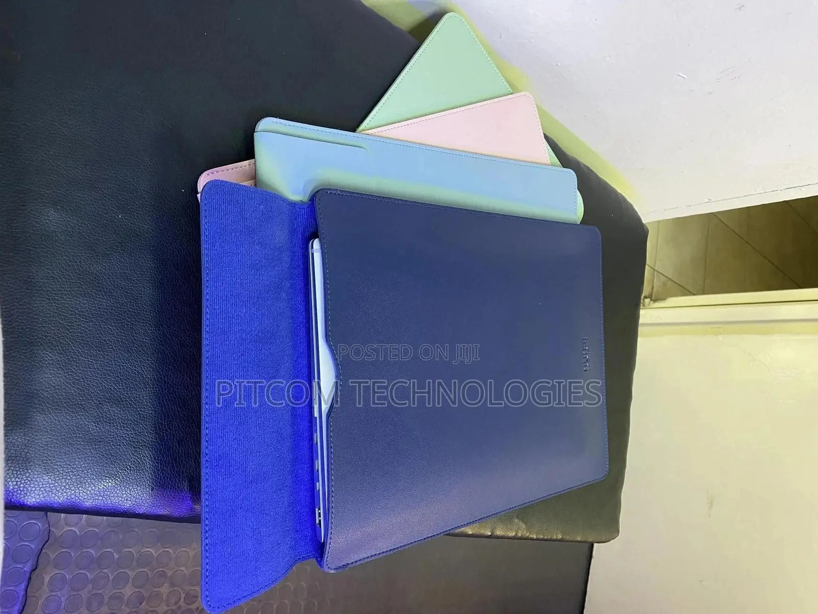 Sleeve Leather Bag