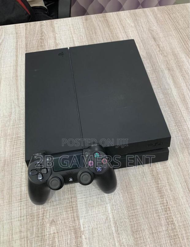 Ps4 Standard, 10 Games. Chipped Console - thumbnail 3