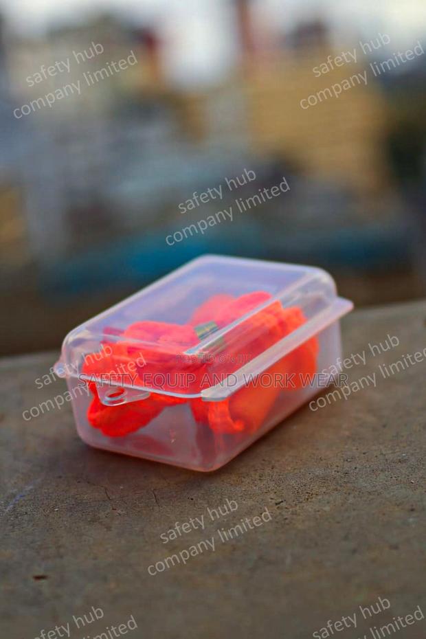 Ear Plugs /Ear Protection - thumbnail 2