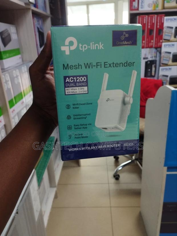 Tp-Link AC1200 Wireless N Wall Plugged Range Extender- TL-RE - main view
