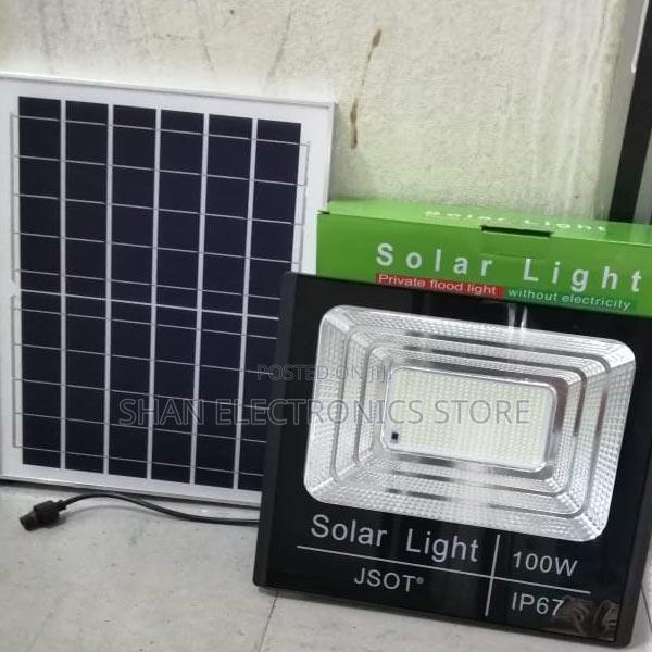 High Power 100watt Security Jsot Solar Lightning Solar Flood