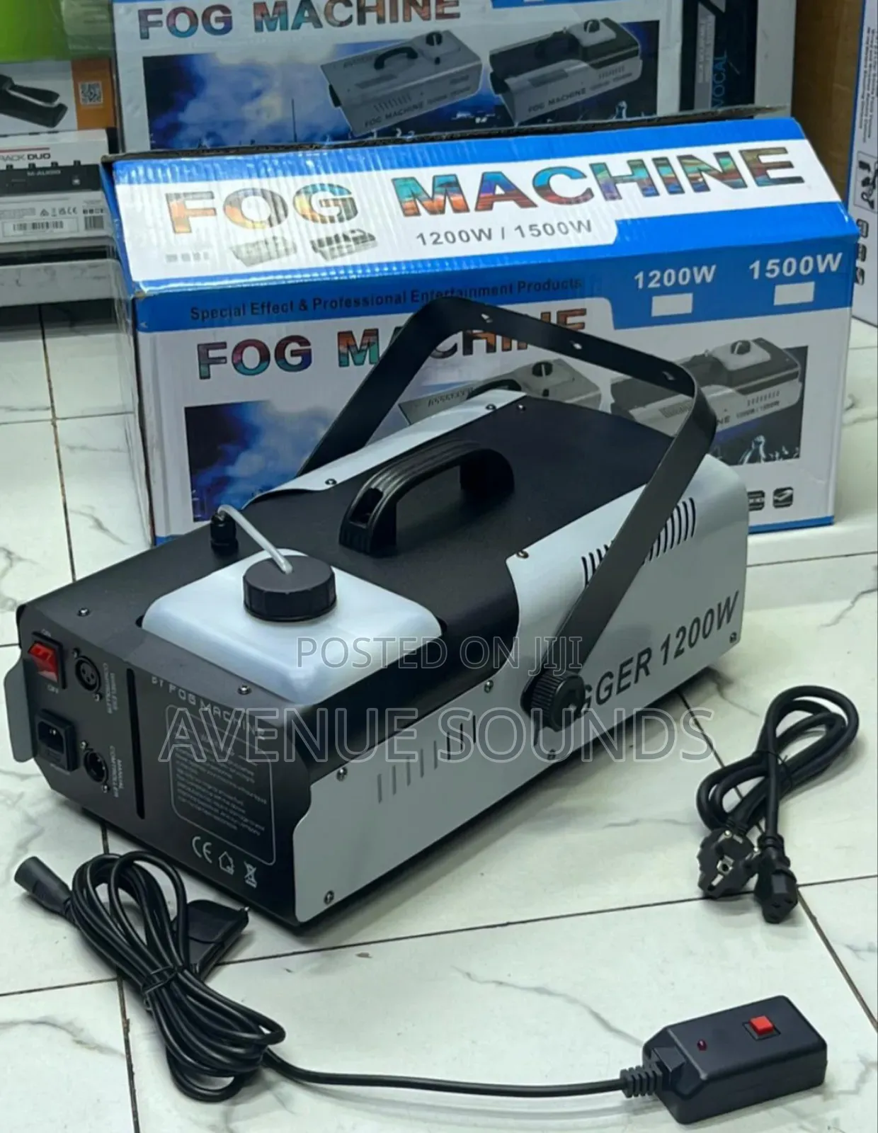 1200W Smoke Machine RGB 3in1led Fog Machine With Remote