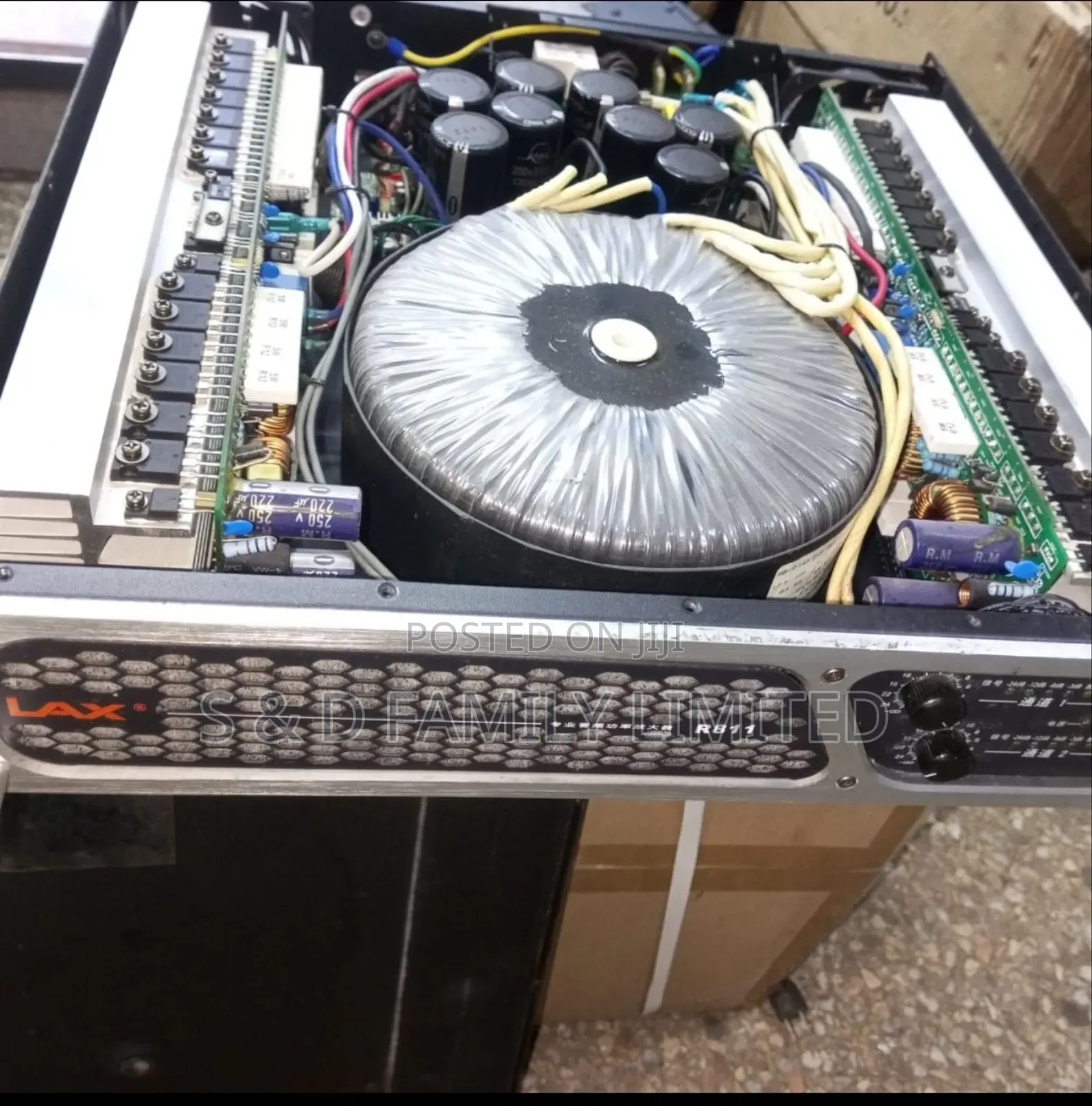 Lax R811 EX-UK Power Amplifier