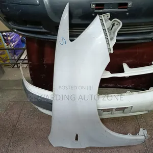 Mistubishi RVR Right Wing(Fender).