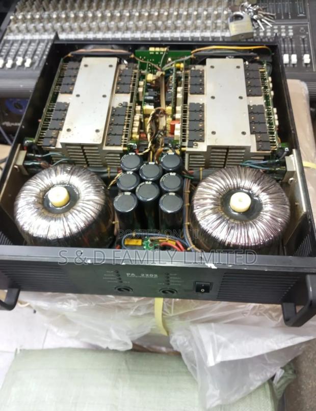 PA 2202 Ex-Uk Power Amplifier