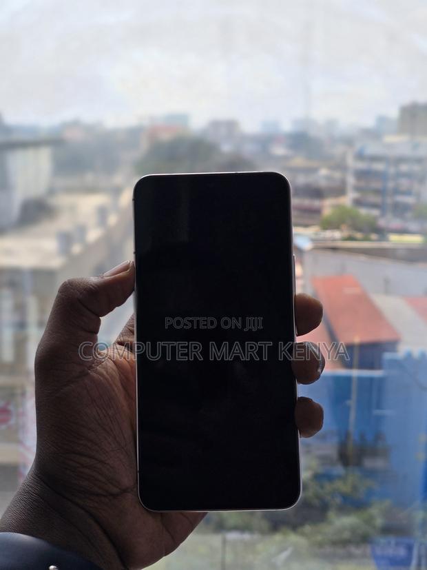 Samsung Galaxy S22 5G 128 GB Pink - thumbnail 3