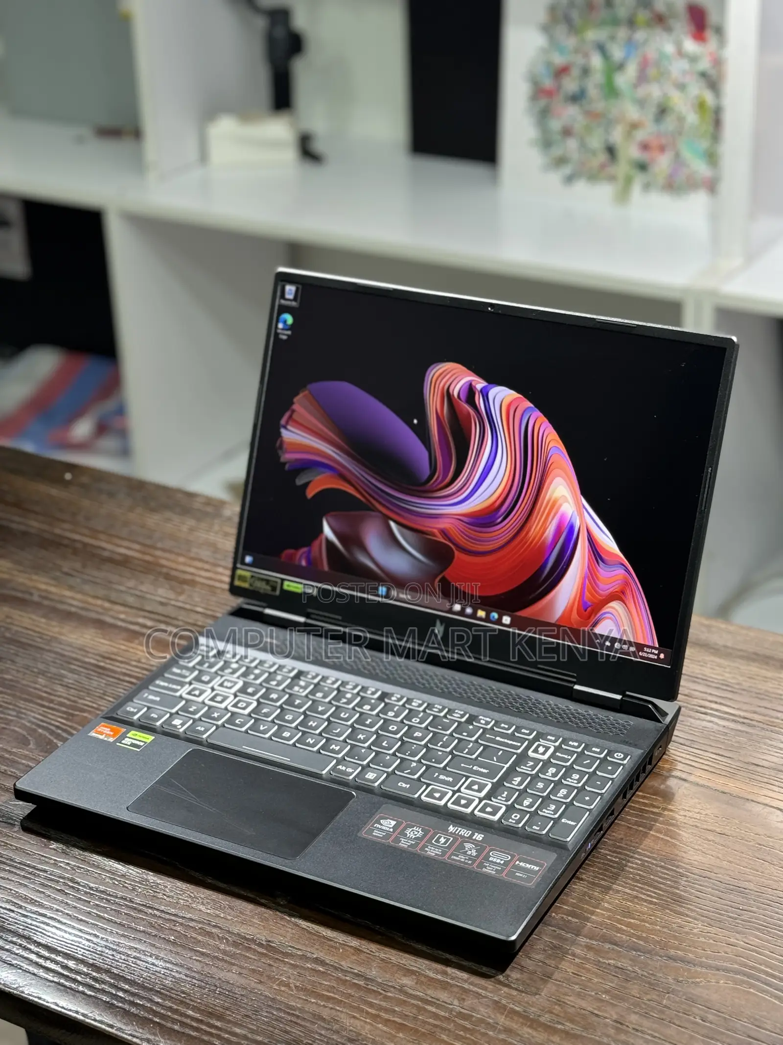 New Laptop Acer Nitro 17 32GB AMD Ryzen 7 SSD 512GB