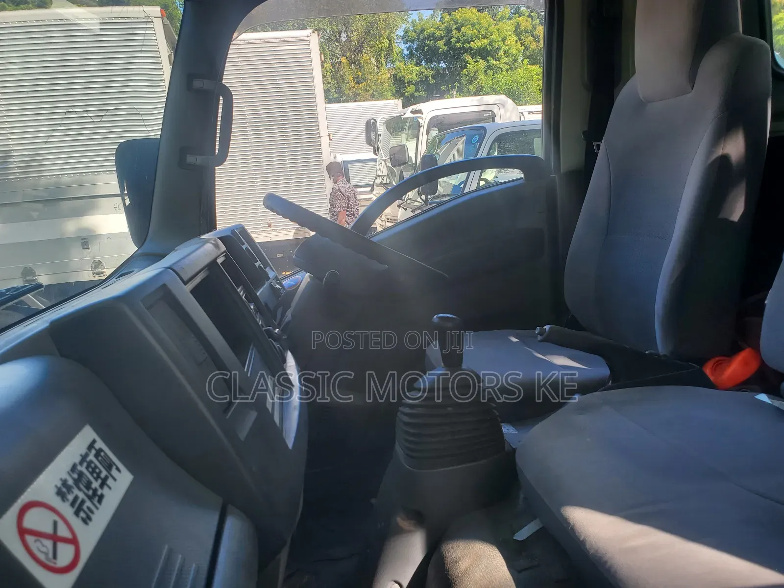 Isuzu Elf, Nmr85, 3 Tons, Manual DIESEL