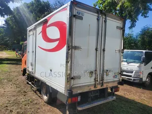 Isuzu Elf/ Nmr, Freezer Truck 2017, 3000cc, Automatic,