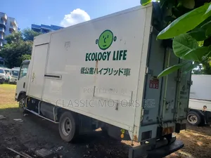 Isuzu Elf Hybrid, 2017, 3000cc, Automatic