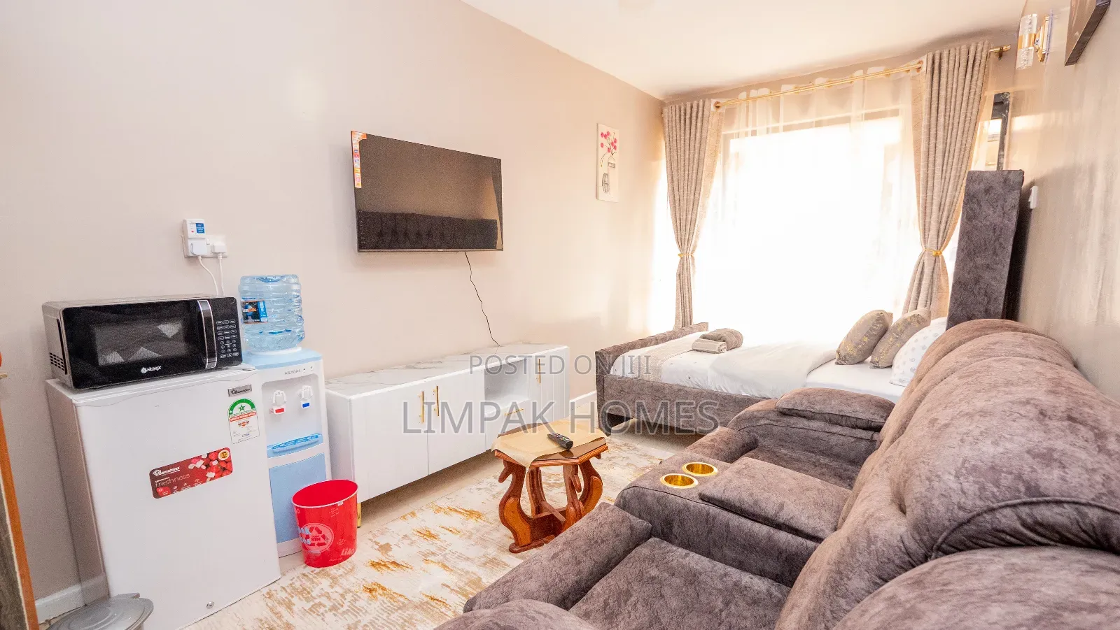 Limpak Fully Furnished Studio Airbnb,Coral Bells, Thindigua