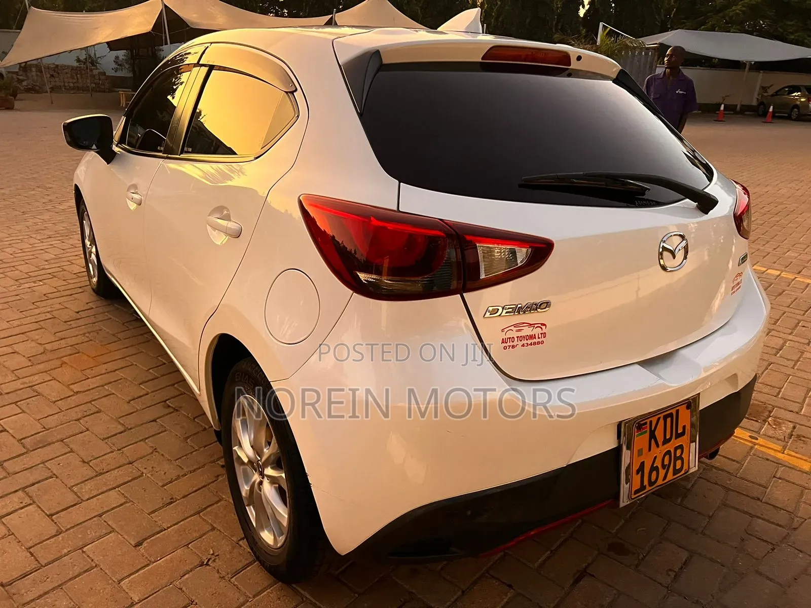 Mazda Demio 2016 White