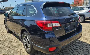 Subaru Outback 2018 Blue