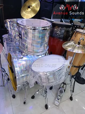 Professional 5pc American Knight Acoustic Drumset