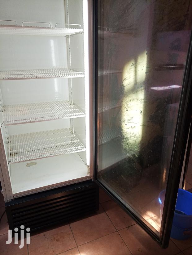 Mega Display Fridge - thumbnail 3