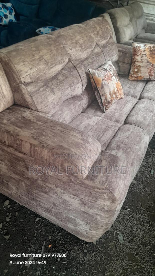 Semi Recliner Sofas