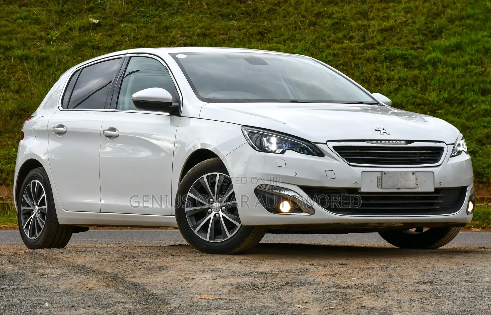 Peugeot 308 2016 White