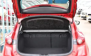 Mazda Axela 2016 Red