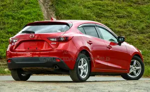 Mazda Axela 2016 Red