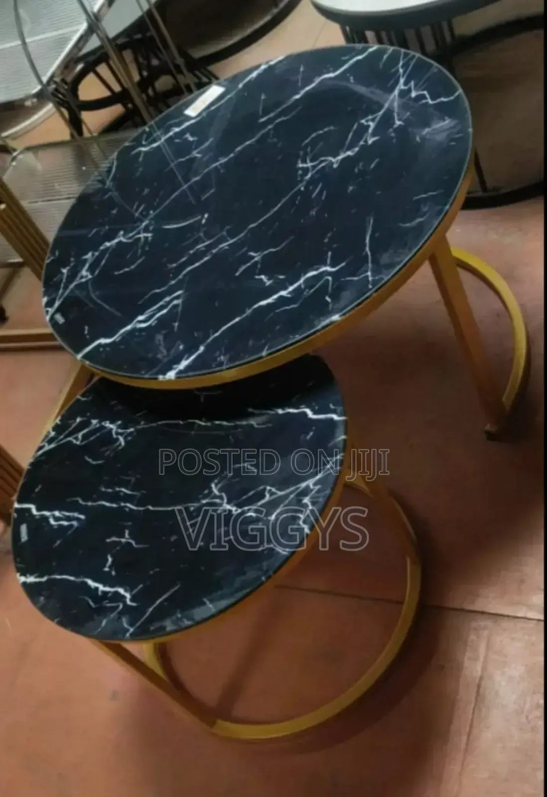 2 in 1 Round Marble Nesting Coffee Tables(Glass Effect ).