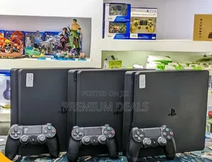Ex Uk Ps4 Slim With 10games and Controller.